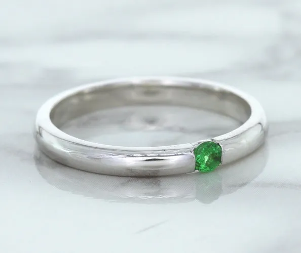 0.10ct Round Tsavorite Ring in 18K White Gold