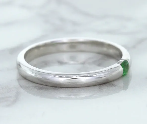 0.10ct Round Tsavorite Ring in 18K White Gold