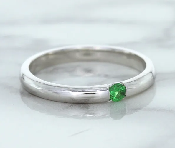0.10ct Round Tsavorite Ring in 18K White Gold
