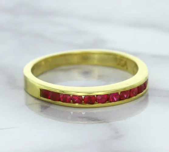 0.35ctw Round Ruby Ring in 18K Yellow Gold