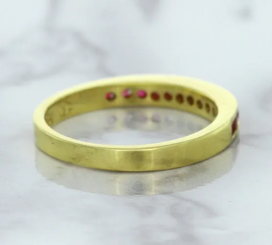 0.35ctw Round Ruby Ring in 18K Yellow Gold