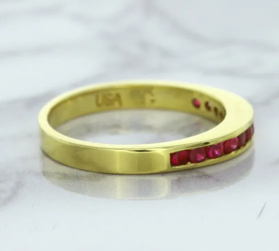 0.35ctw Round Ruby Ring in 18K Yellow Gold