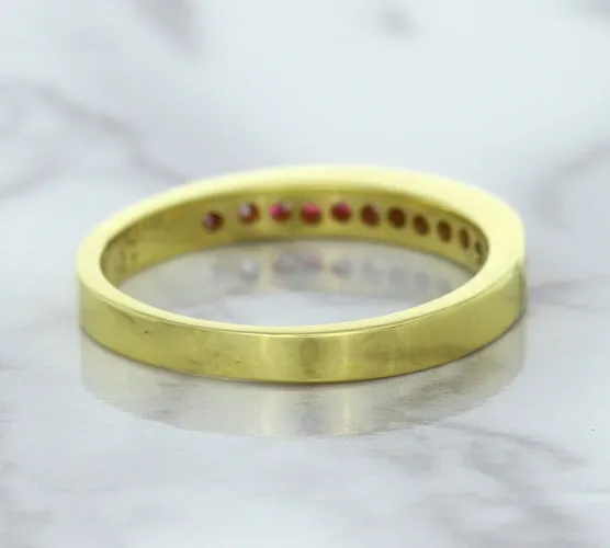 0.35ctw Round Ruby Ring in 18K Yellow Gold