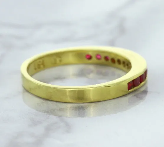 0.35ctw Round Ruby Ring in 18K Yellow Gold
