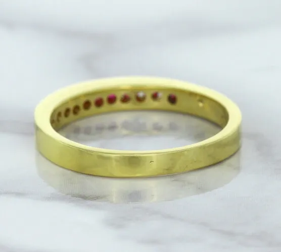 0.35ctw Round Ruby Ring in 18K Yellow Gold