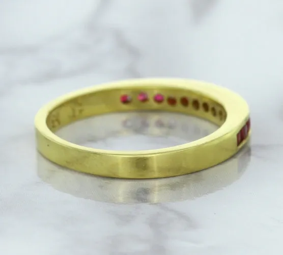 0.35ctw Round Ruby Ring in 18K Yellow Gold