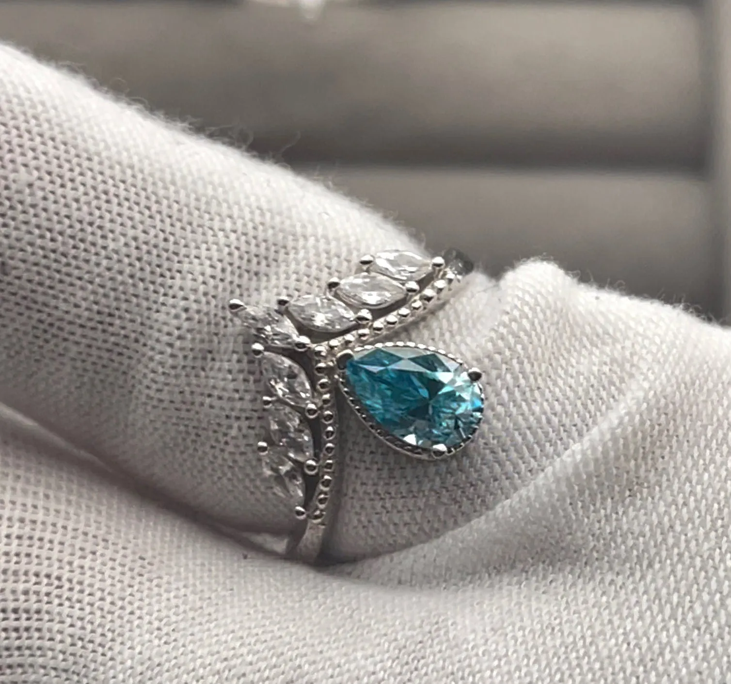 1.0 CARAT | Moissanite Diamond Engagement Ring | Wishbone Engagement Ring | Womens Diamond Ring | Blue Moissanite Ring | Pear Cut Ring