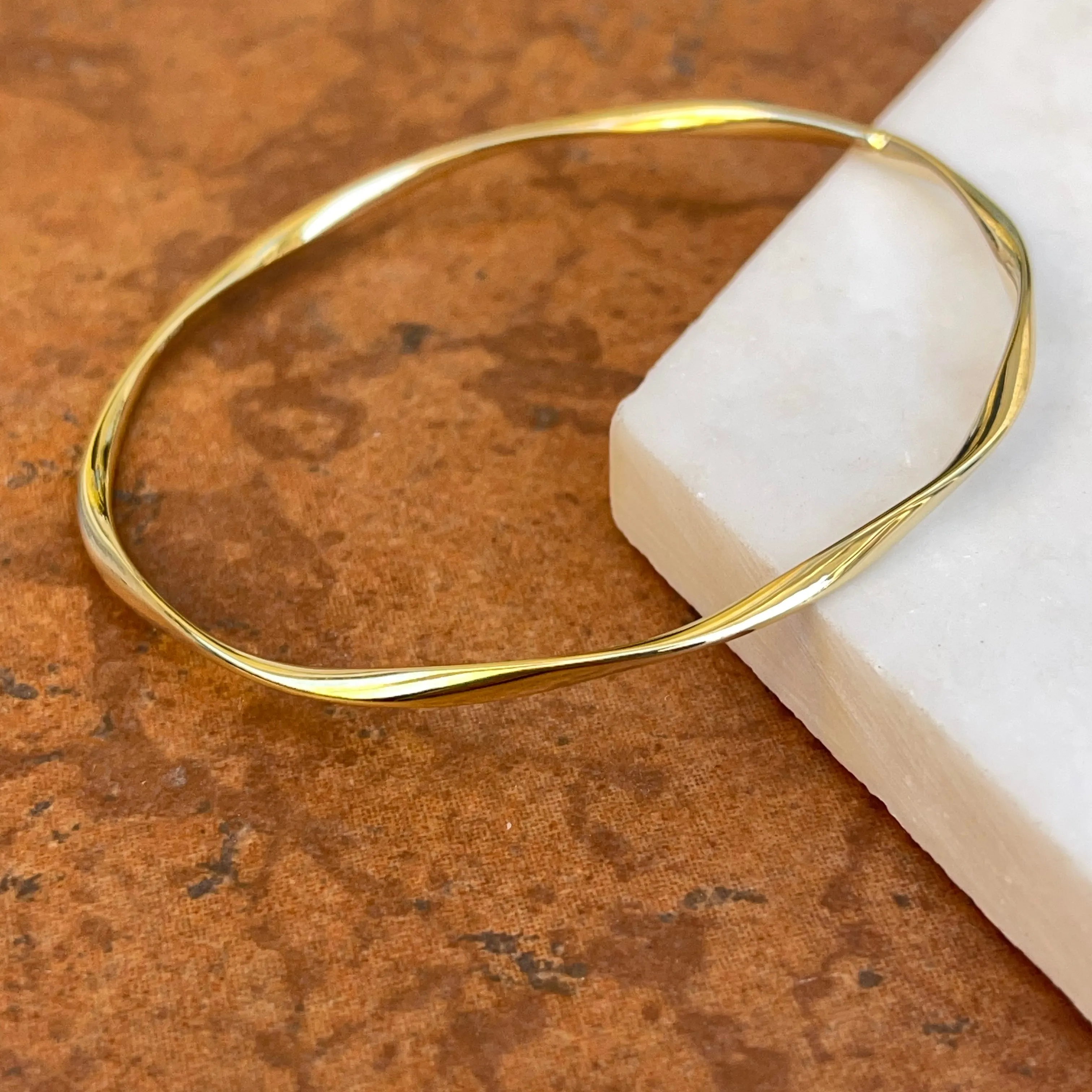 10KT Yellow Gold Twisted Round Slip On Bangle Bracelet