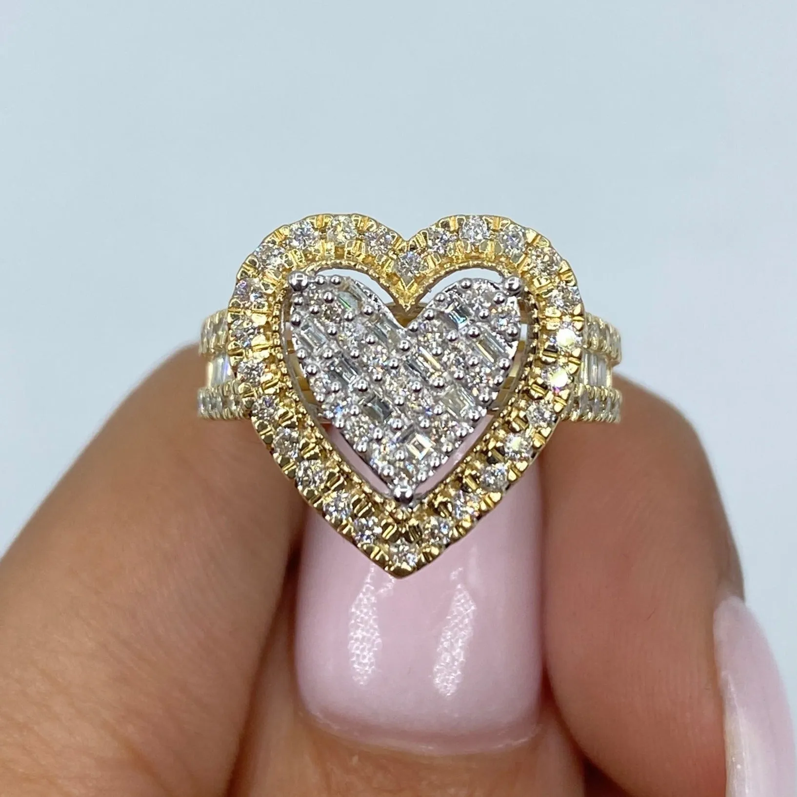 14K Heart Halo Diamond Baguette Ring