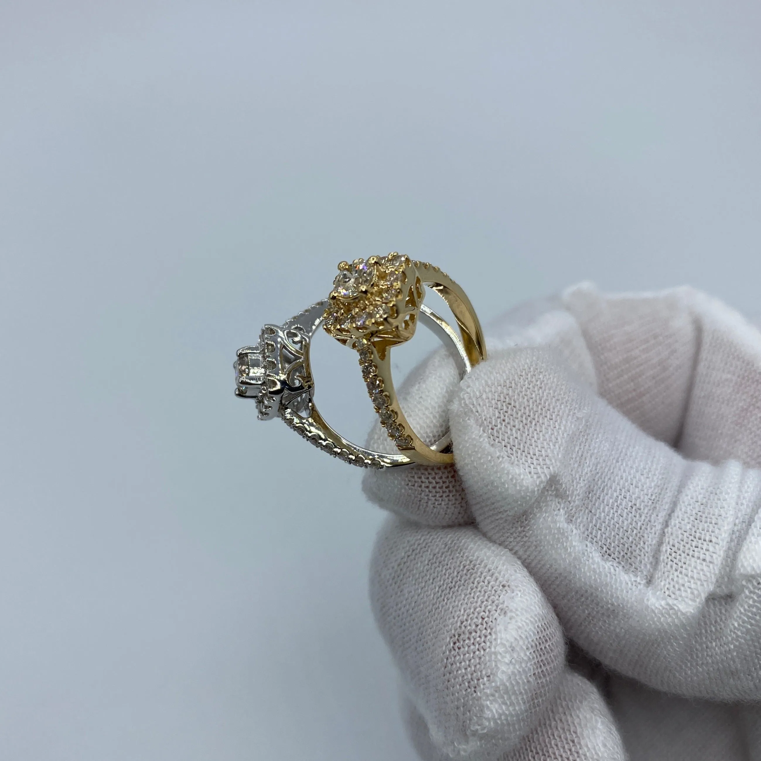 14K Luxe Square Diamond Engagement Ring