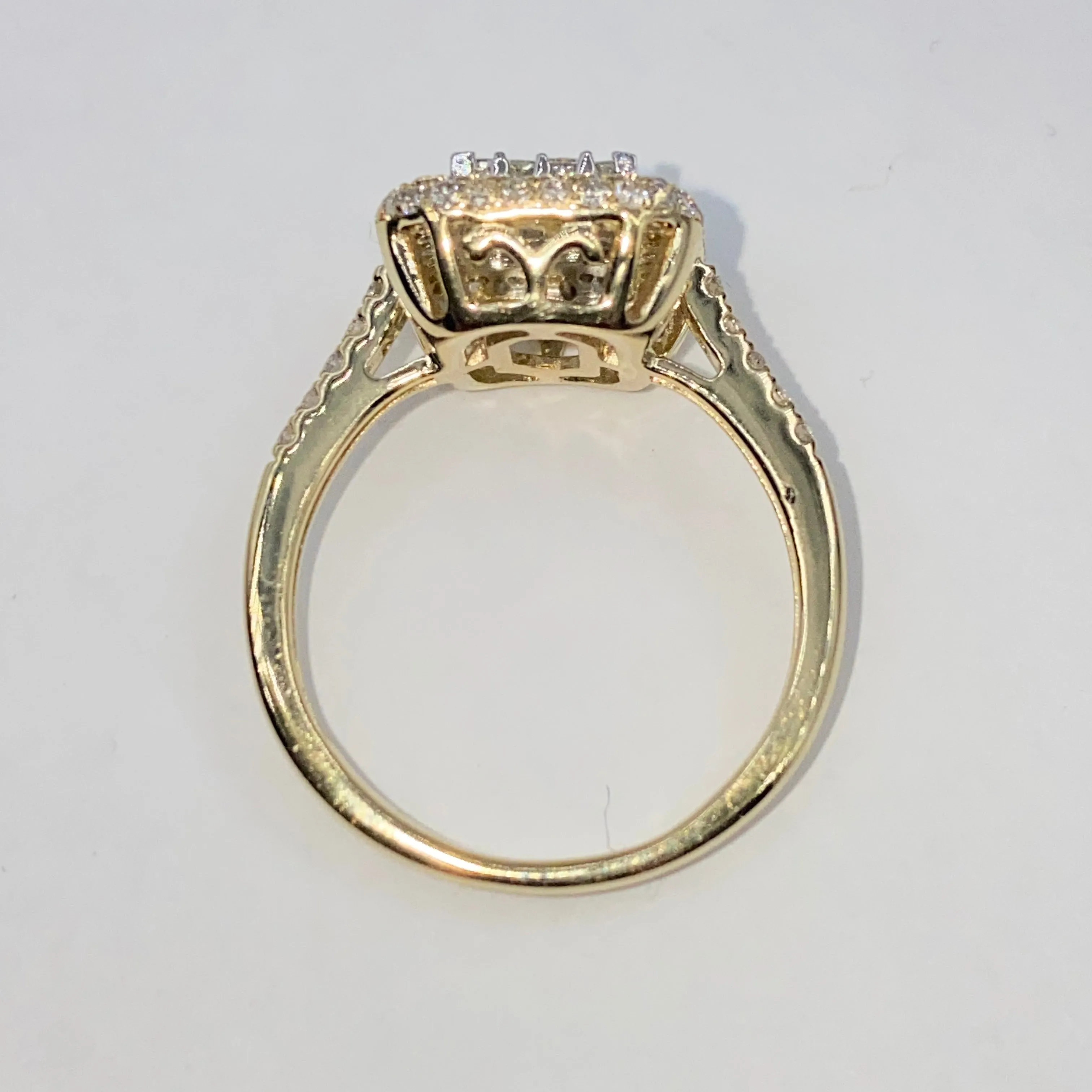 14K Solána Square Diamond Engagement Ring