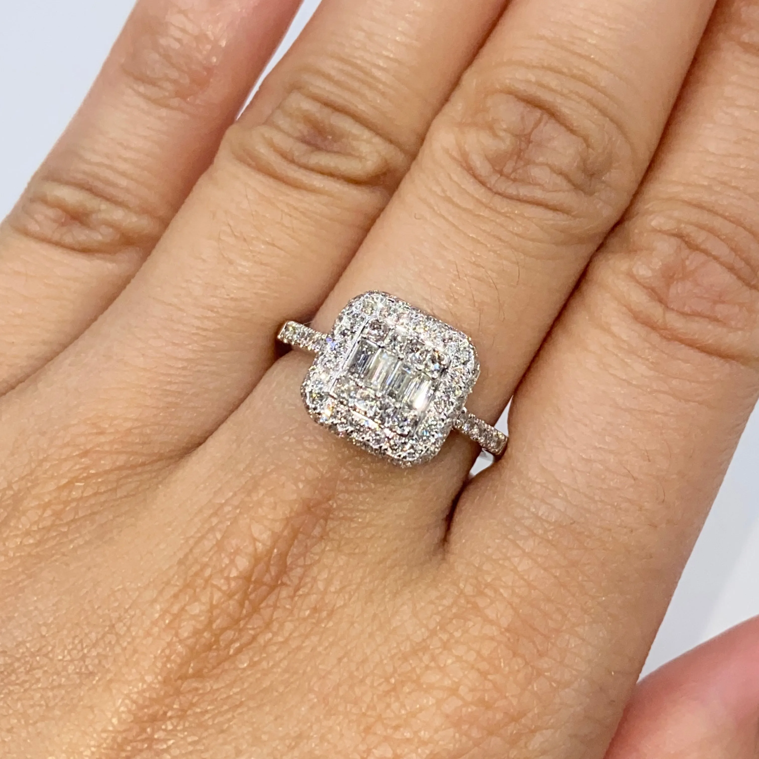 14K Solána Square Diamond Engagement Ring