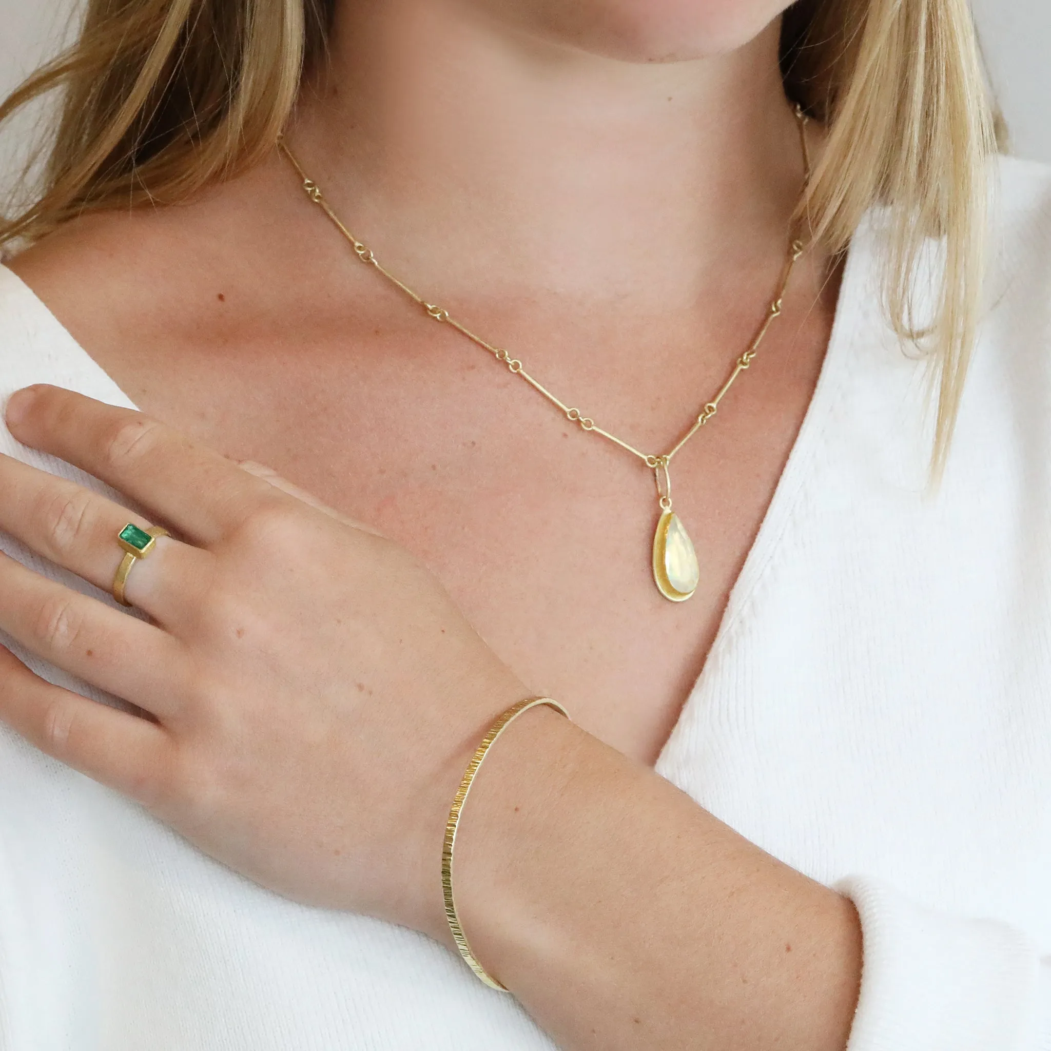 18K Gold Narrow Bangle Bracelet with Linear Hammer Marks