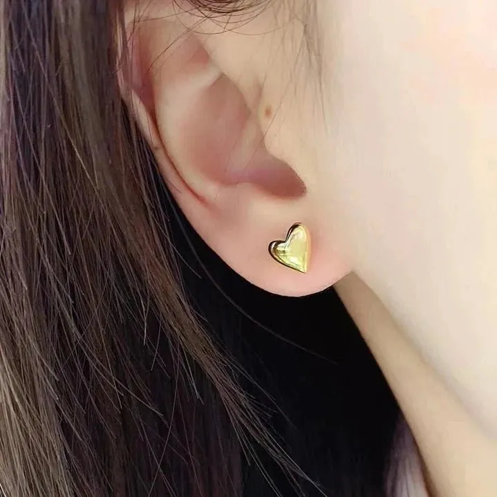18k Yellow Gold Heart Shaped Stud Earrings