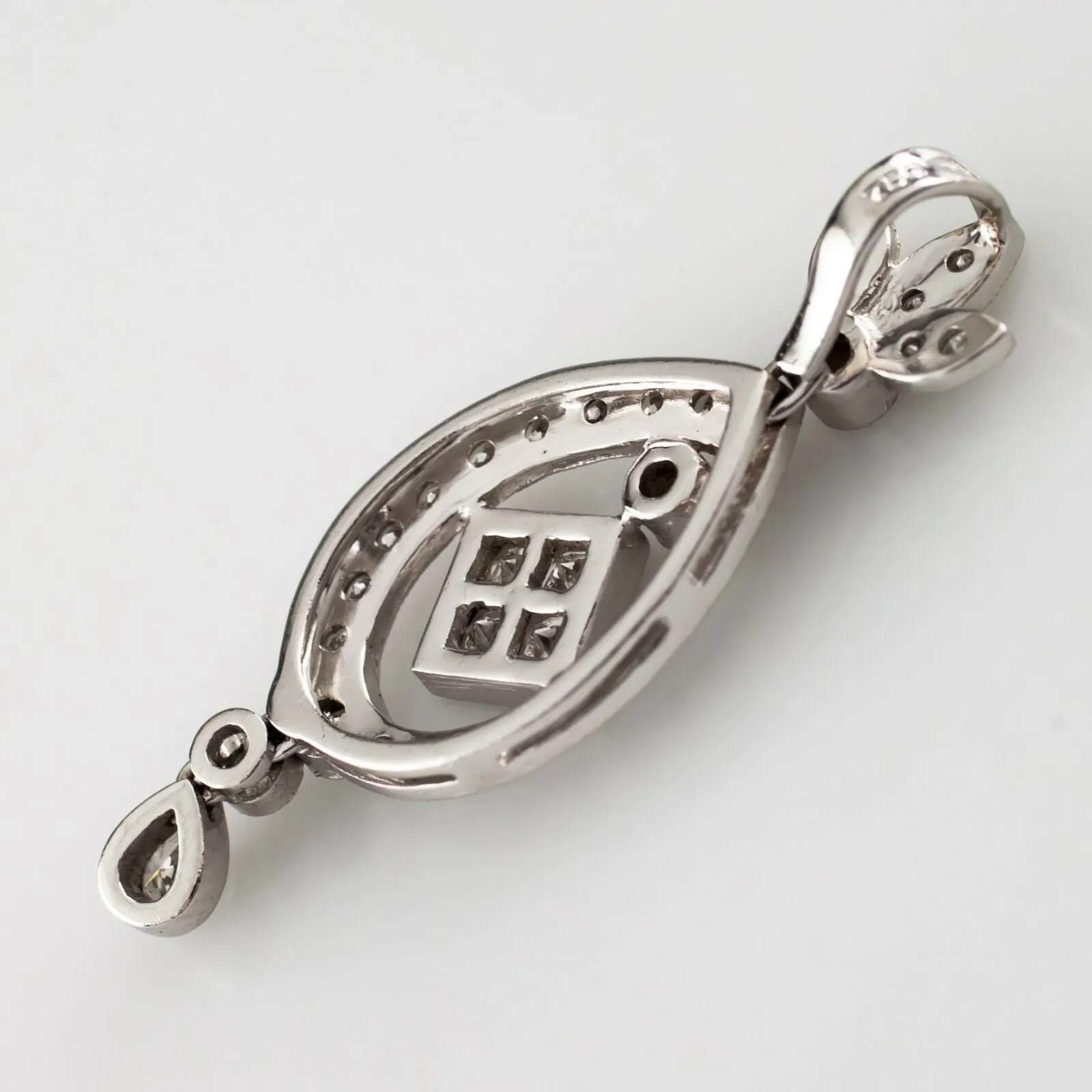 1.90 carat Diamond Floral 18k White Gold Drop Pendant