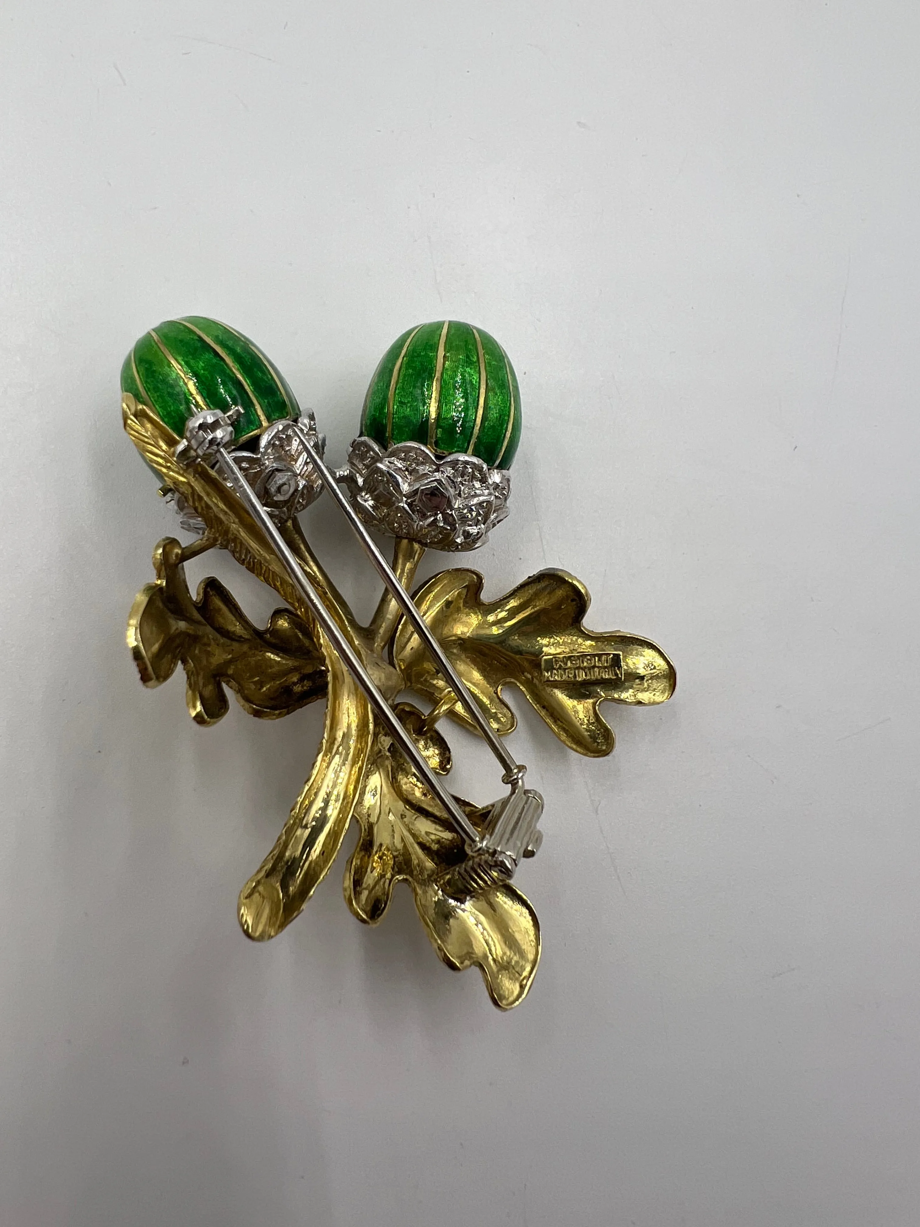 1970s Oak Leaves And Enameled Acorns 18k Yellow Gold Brooch