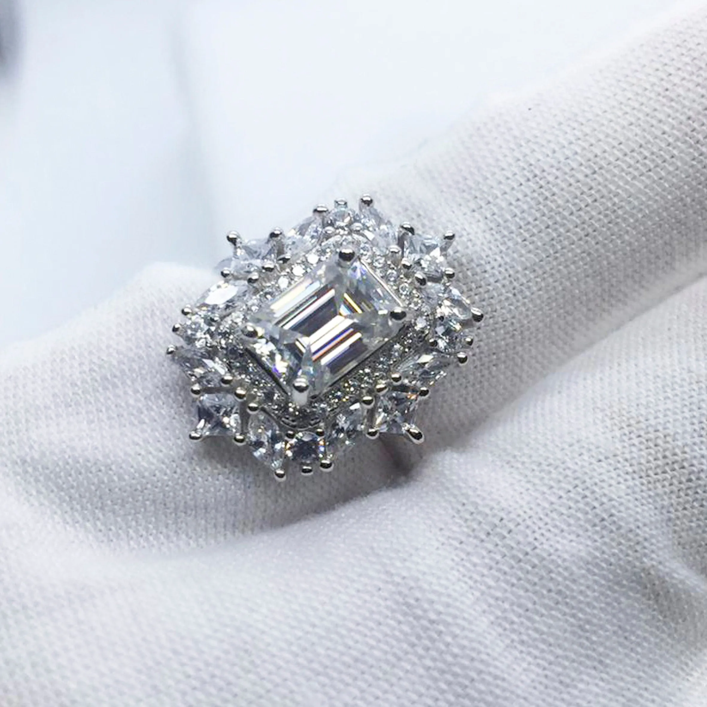 2 carat | Womens Engagement Ring | Moissanite Ring