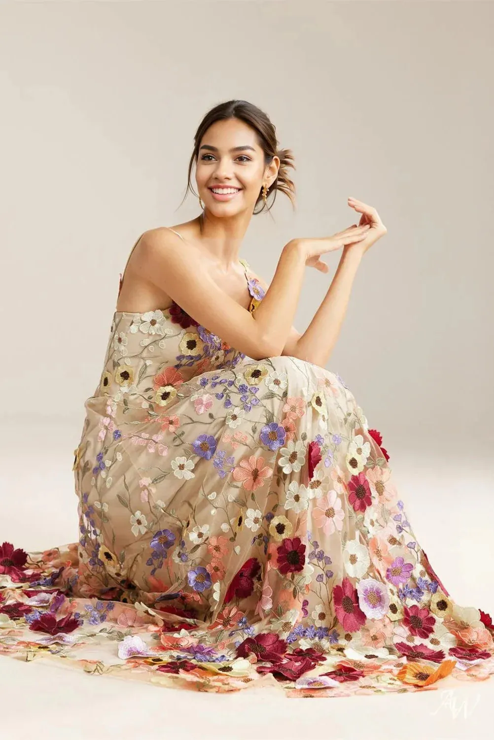 A-line Tulle V-Neck DRESS
