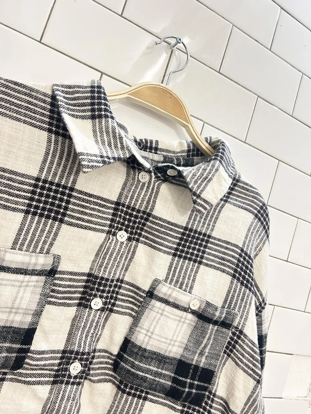 ae oversized cropped flannel shirt