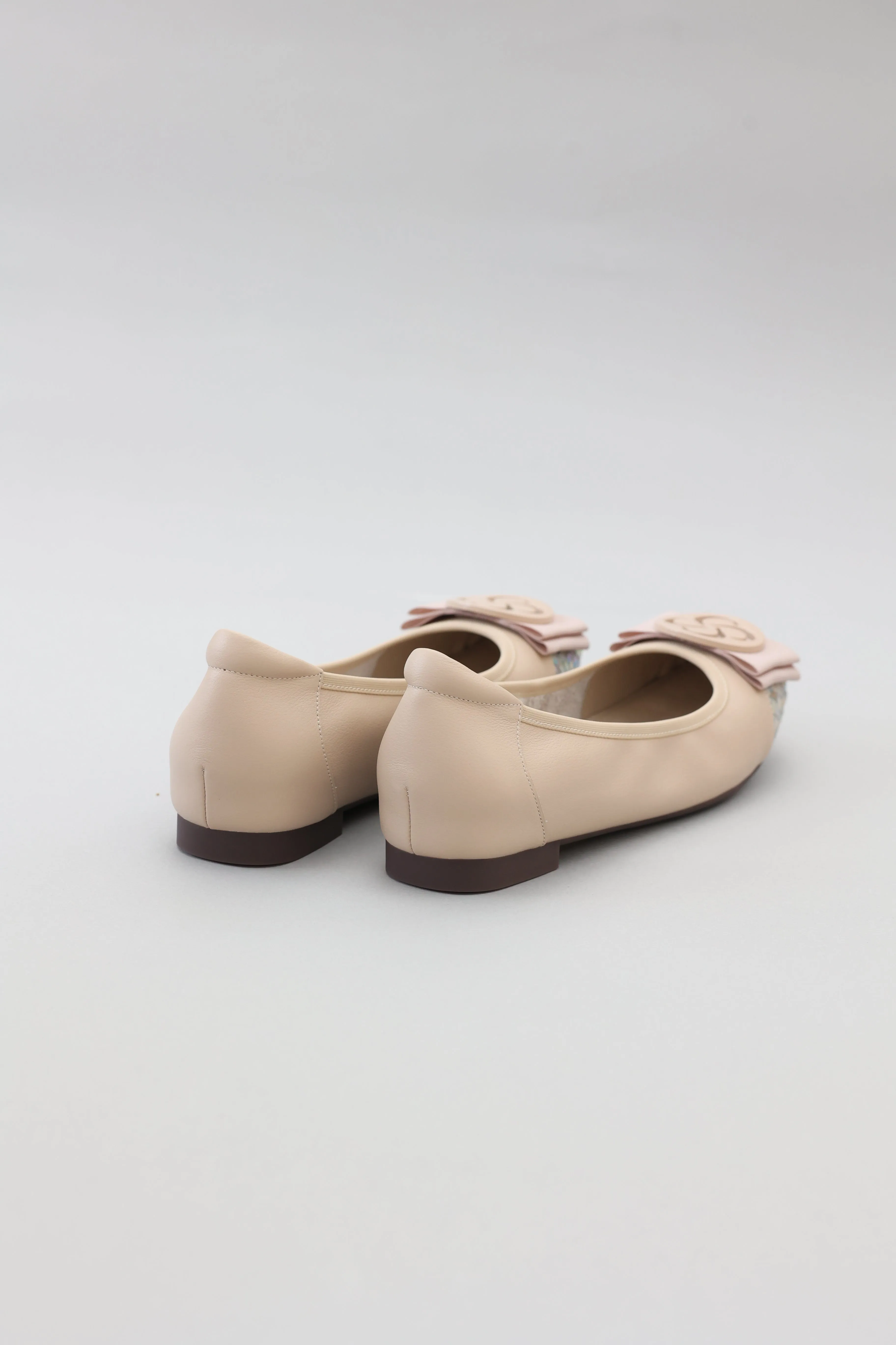 Alexis Flats