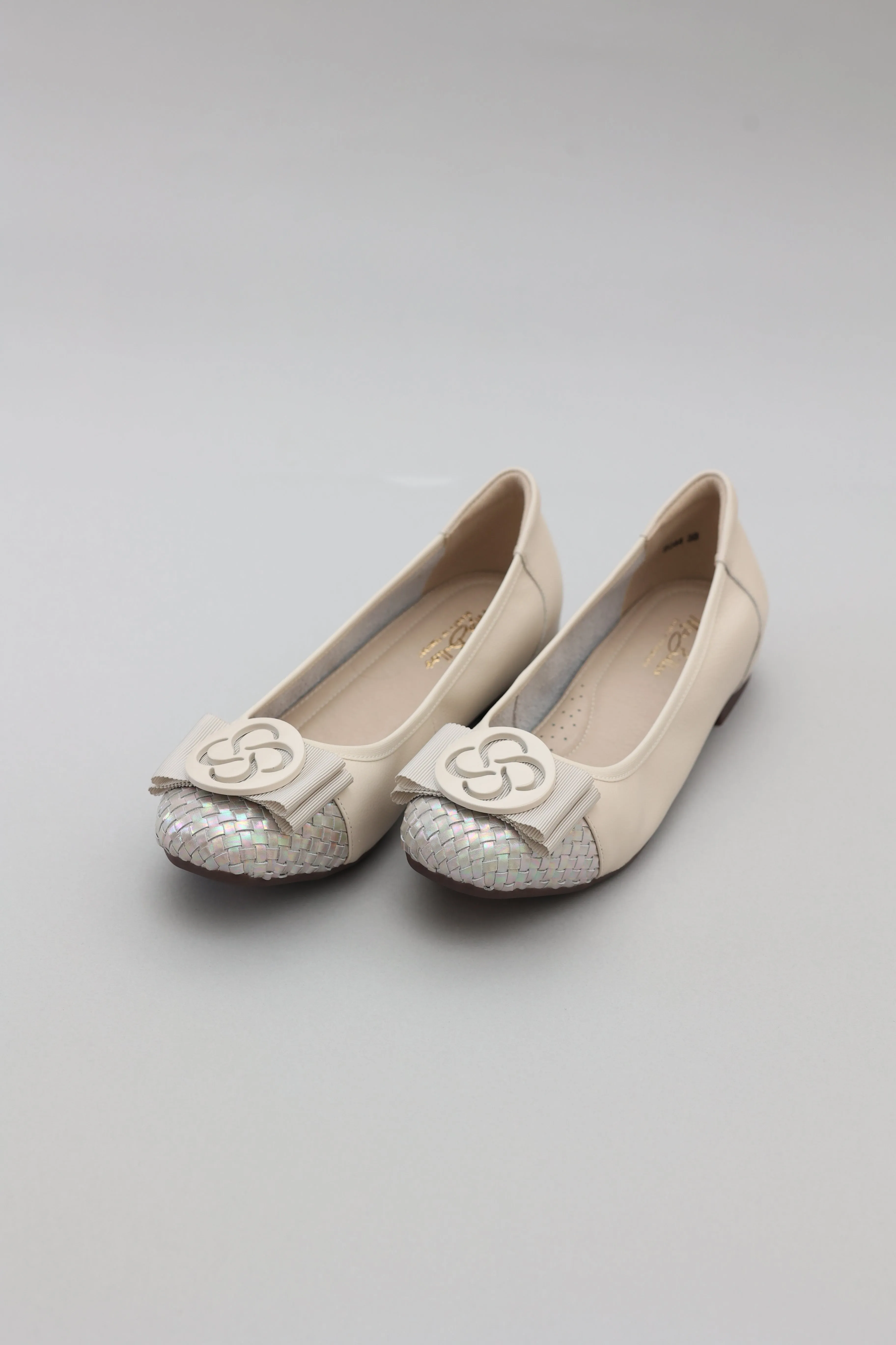 Alexis Flats