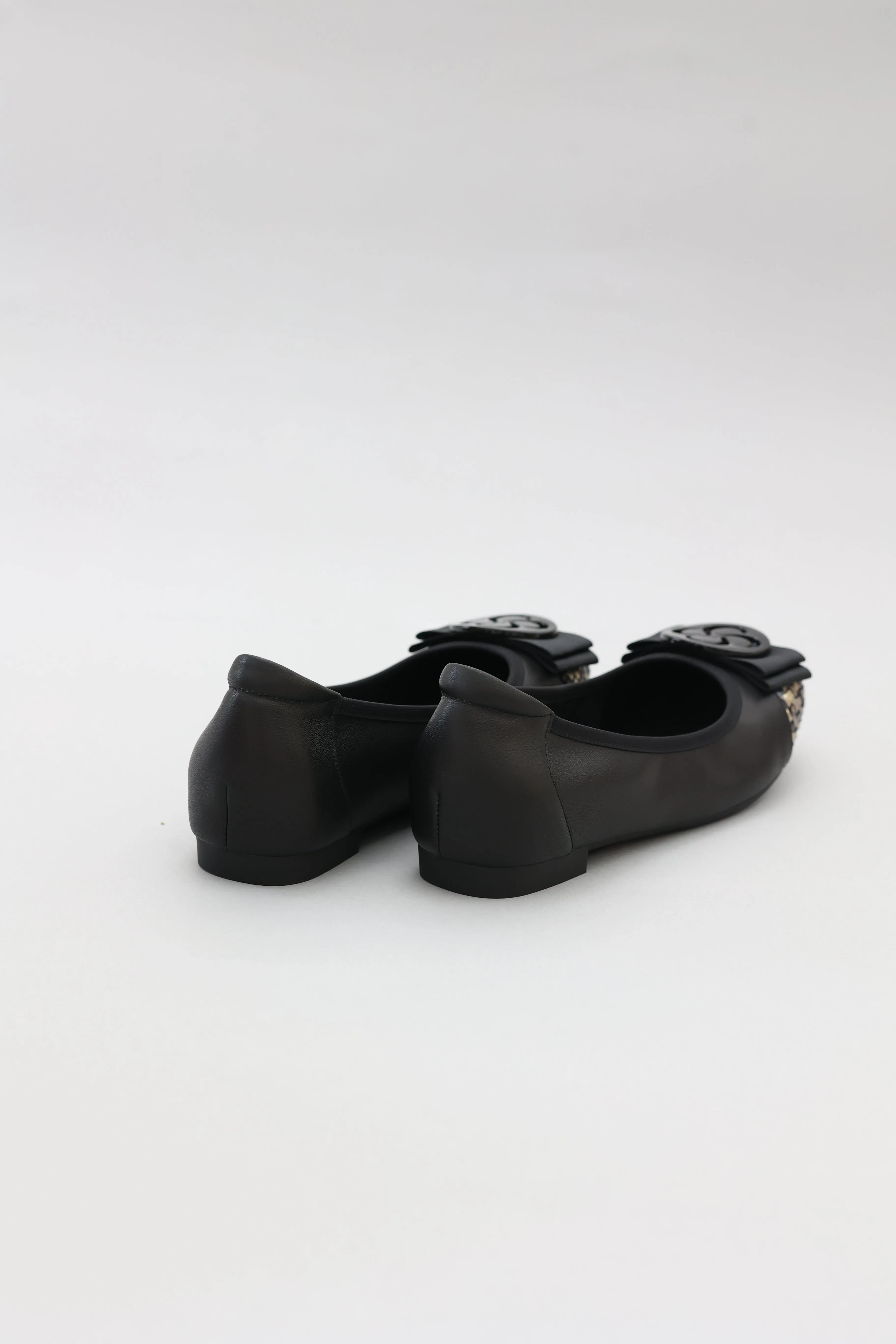 Alexis Flats