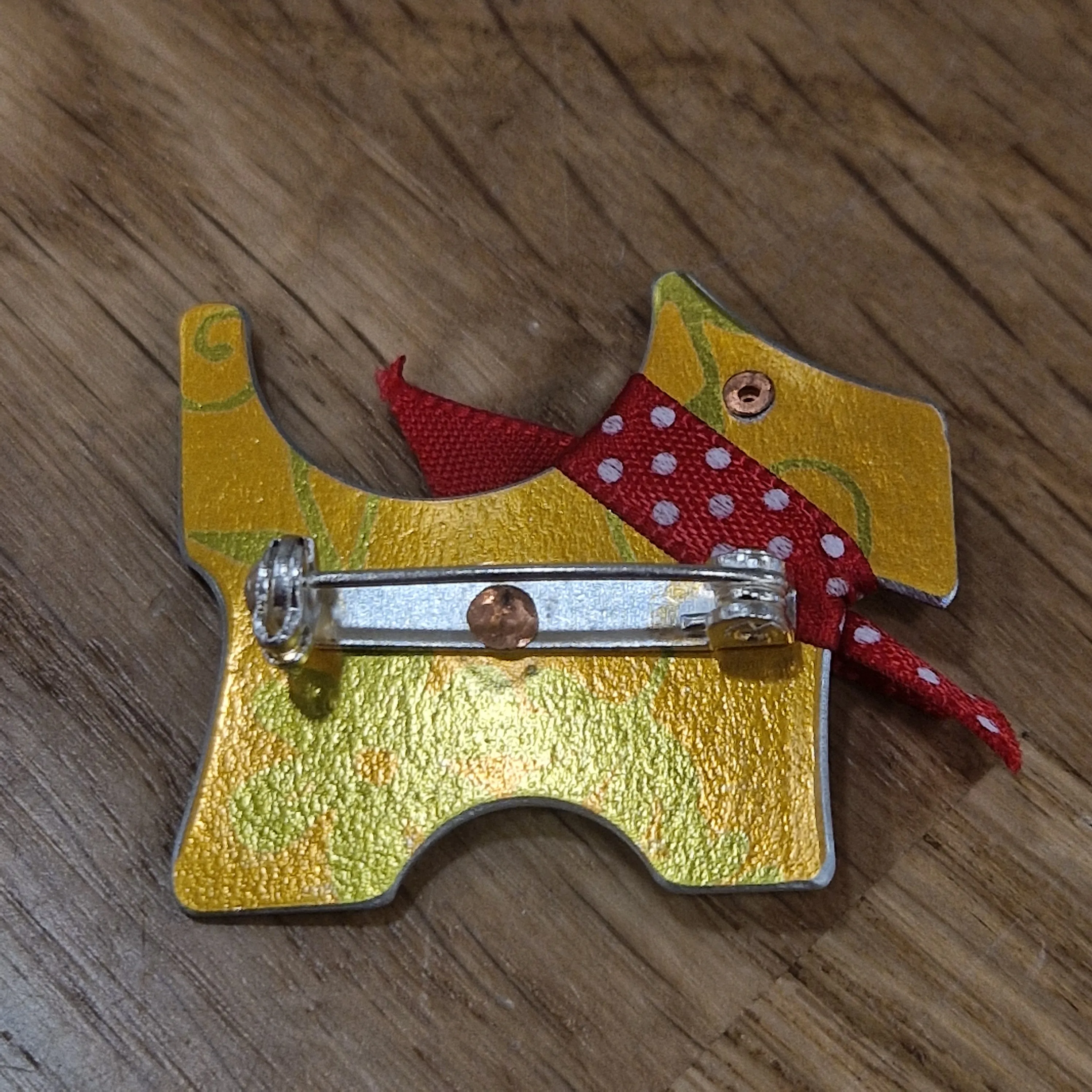 Aluminium Vintage Doggy Brooch