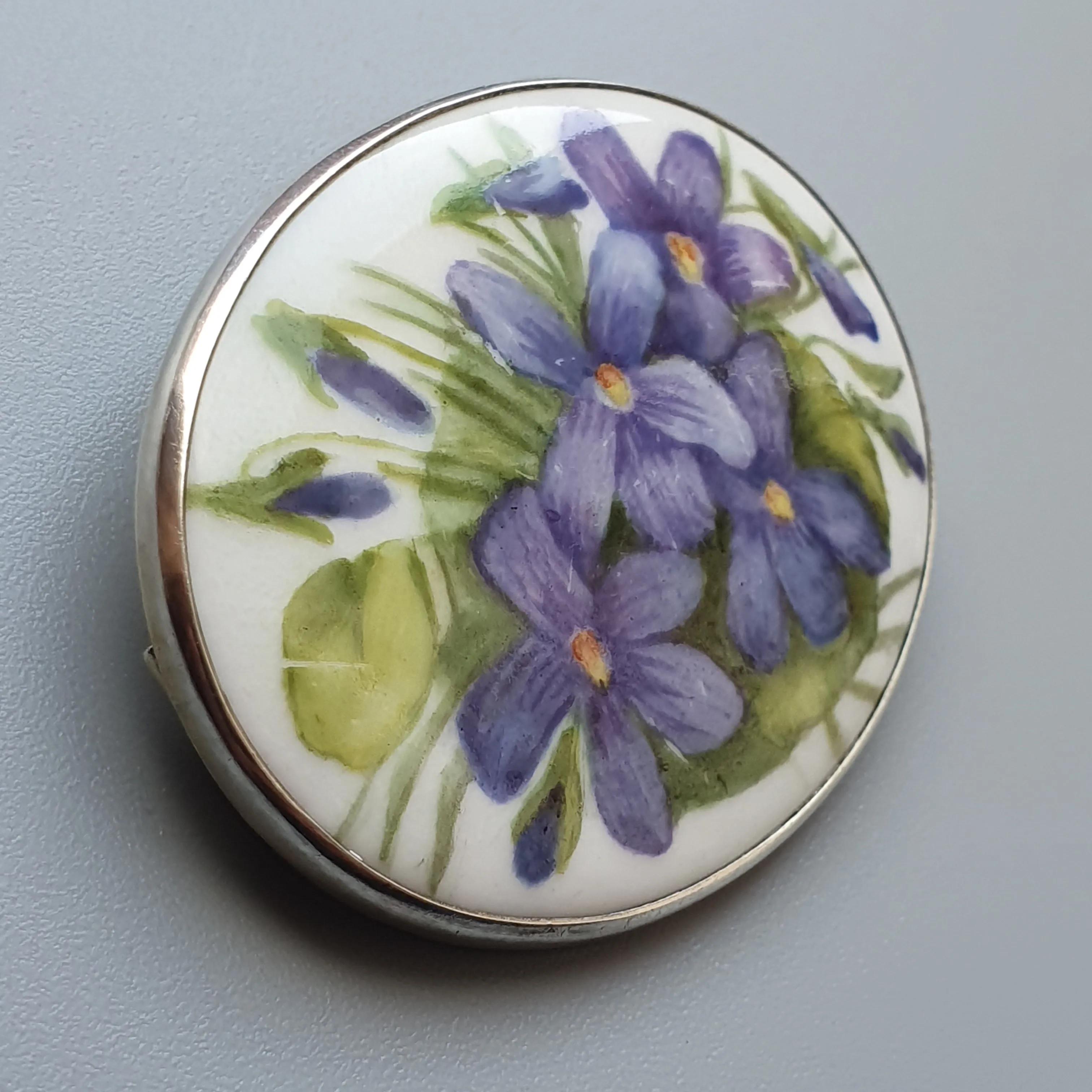 Antique Finnish Hand-Painted Porcelain Brooch – Purple Violets, Silver Mount
