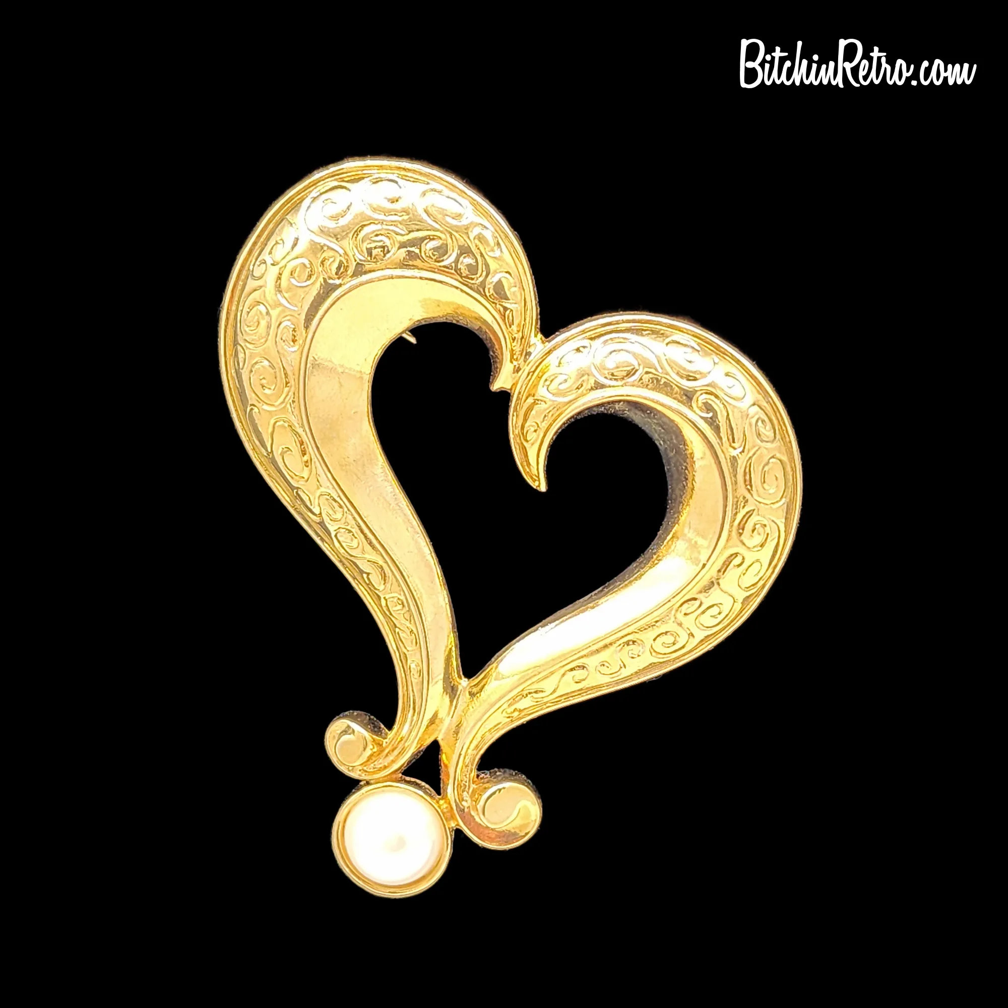 Avon Vintage Stylized Heart Brooch With Faux Pearl