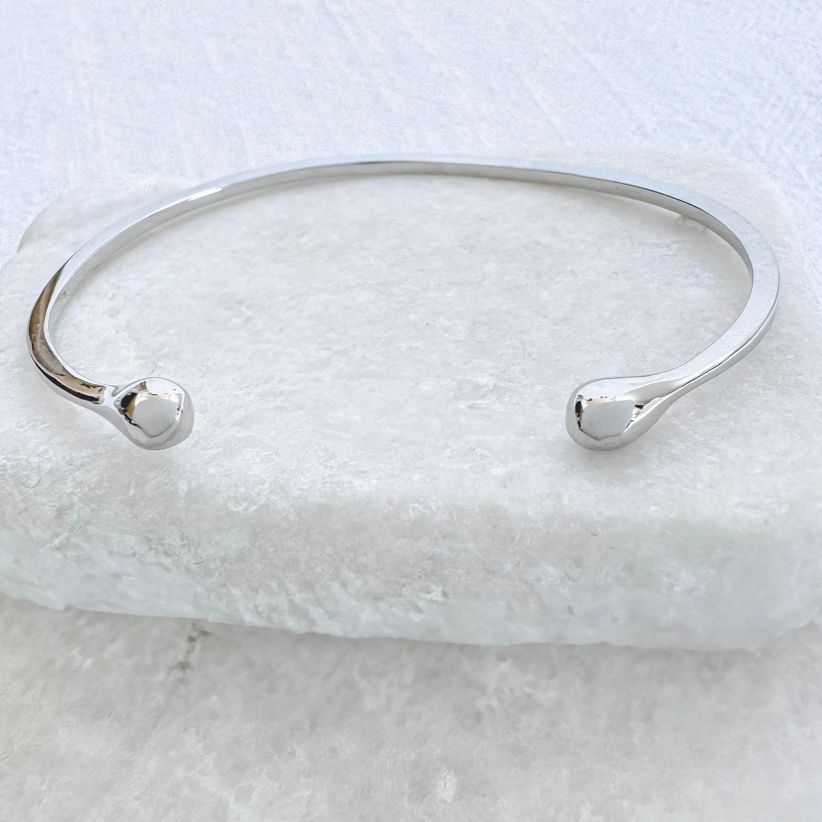 Behati Bracelet Cuff