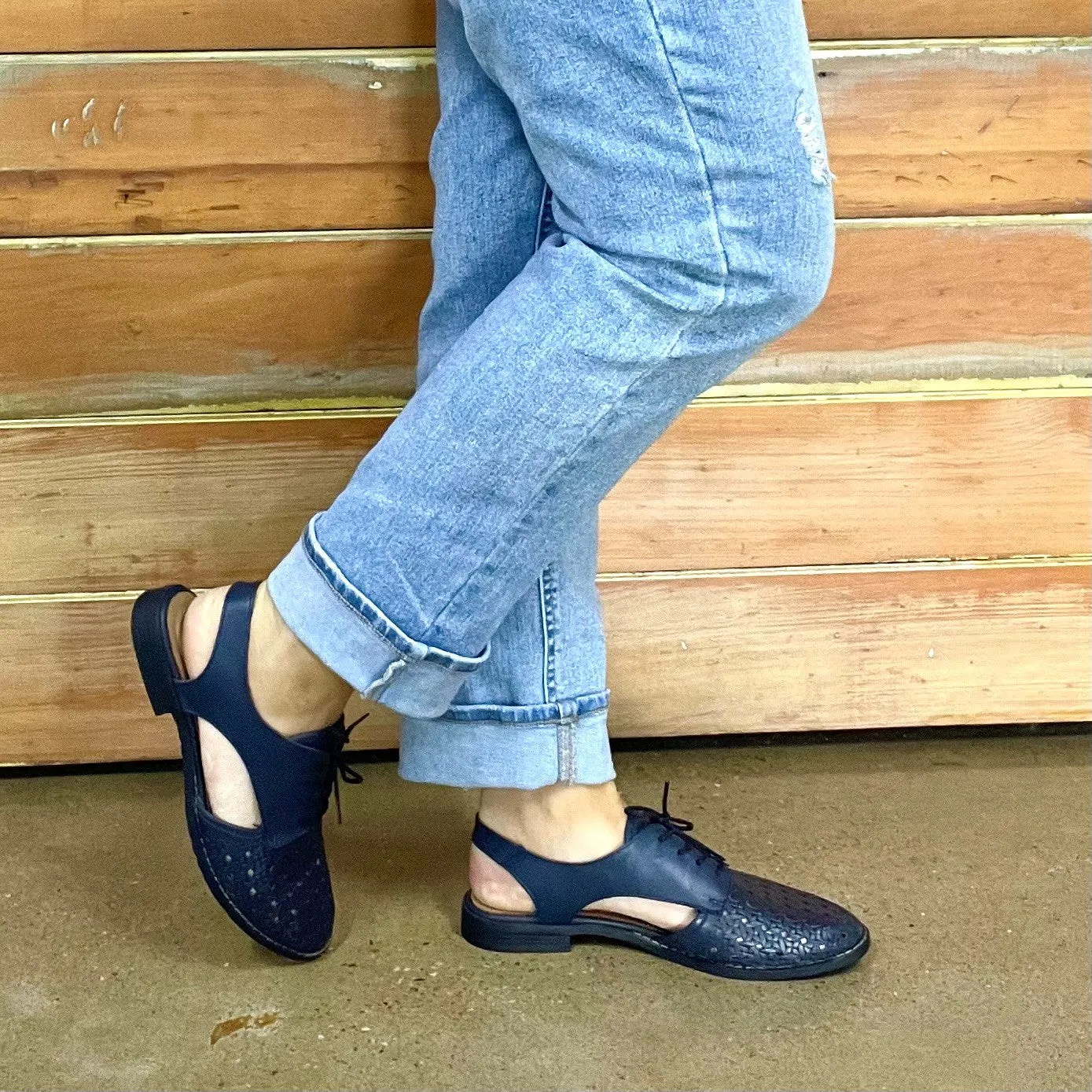BELIZE - NAVY