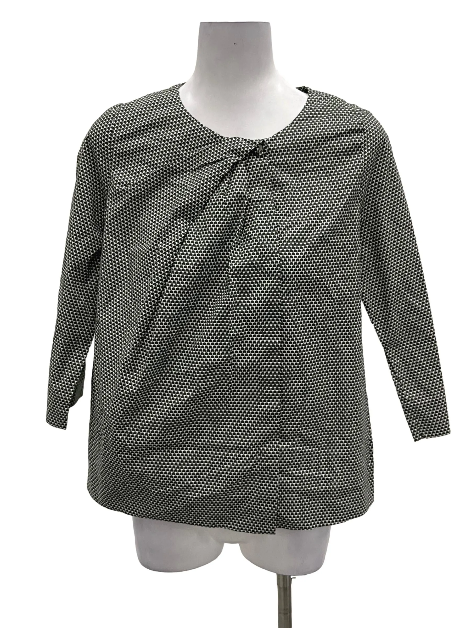 Black Patterned Roundneck Button Down Blouse