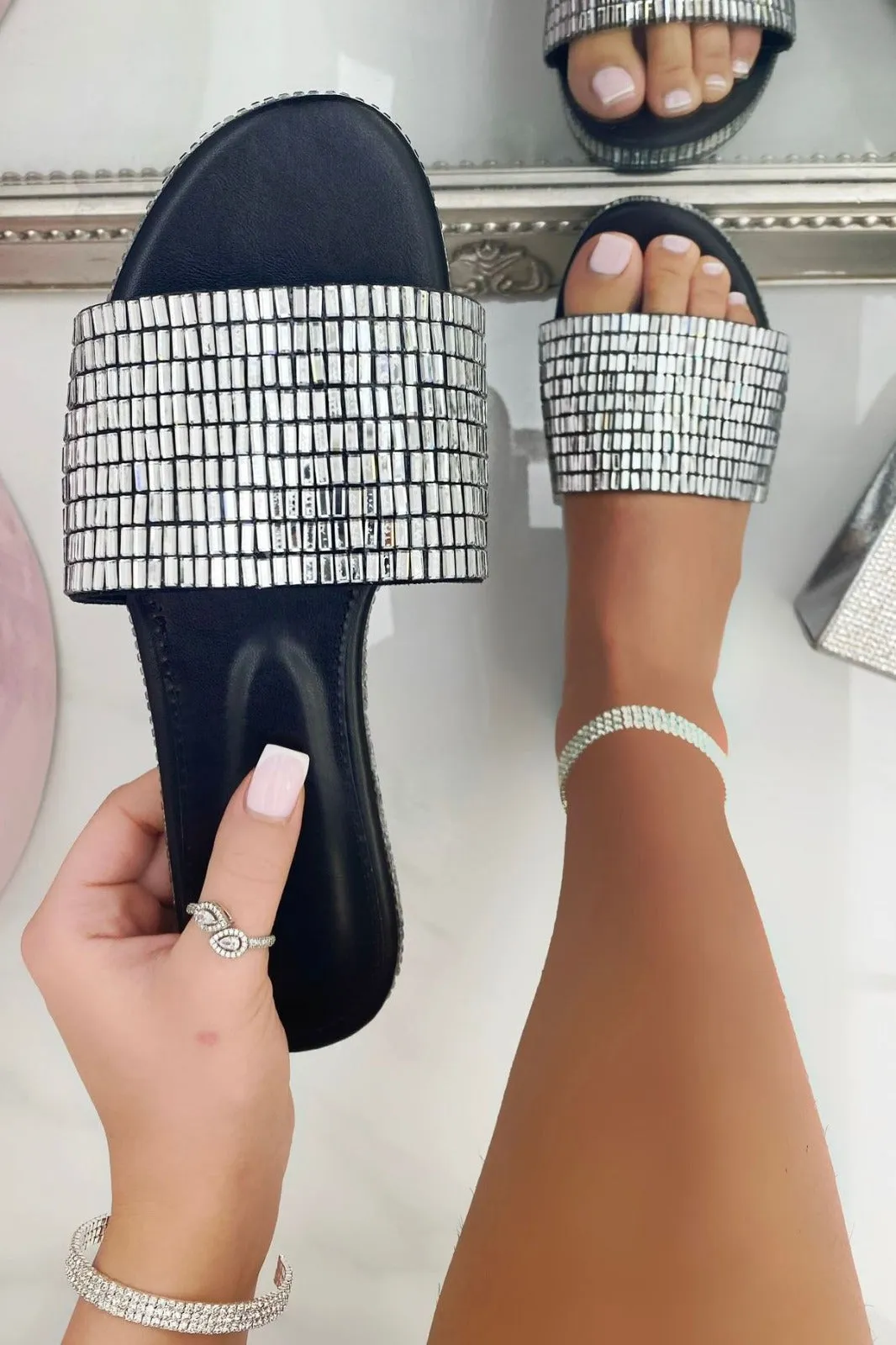 BLACK SPARKLY SLIP ON SLIPPERS SLIDERS