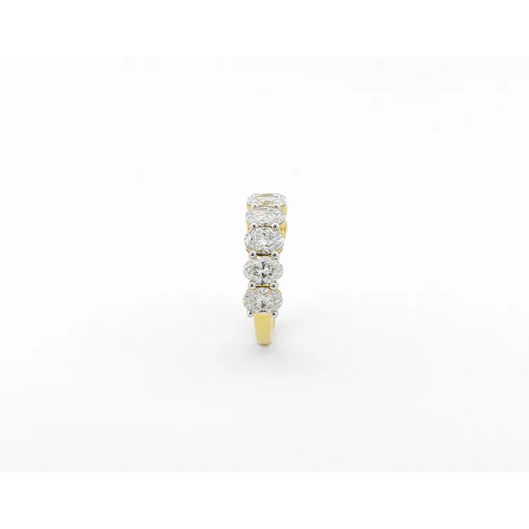 Brille Oval Diamond Ring