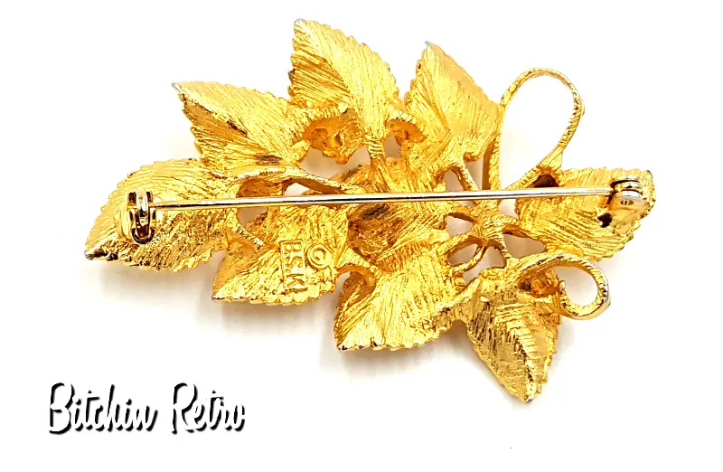 BSK Vintage Leaf Brooch with Ribbon Detail and Retro Style
