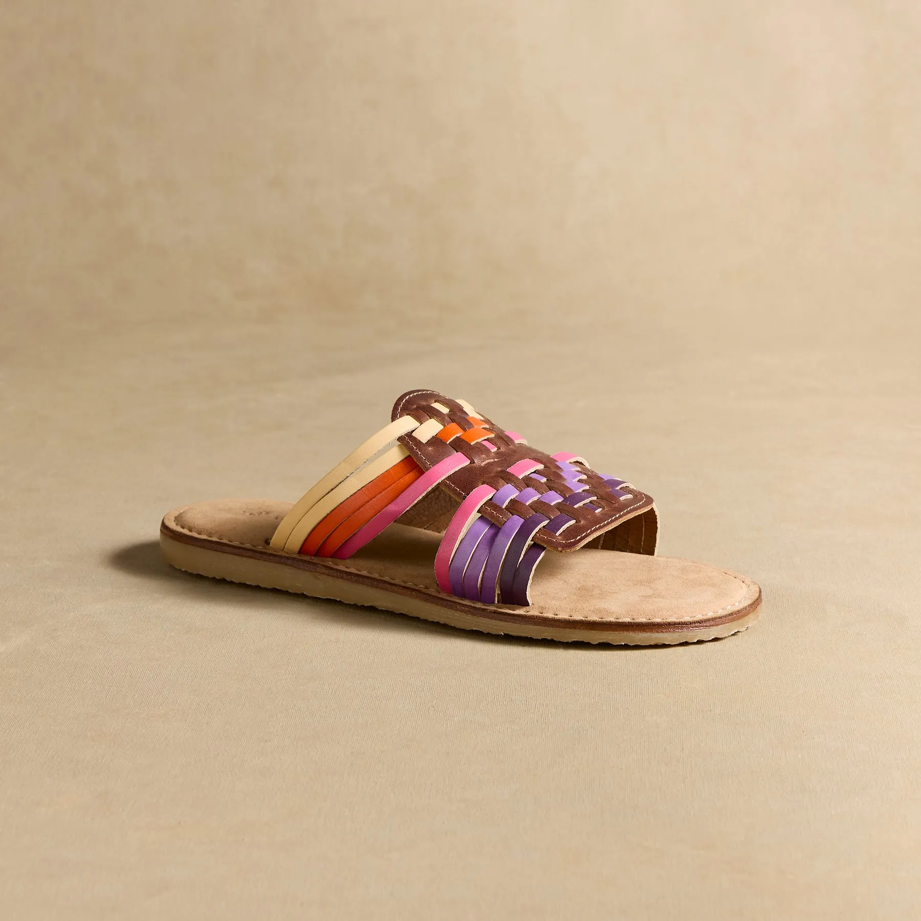 Castello Woven Slides