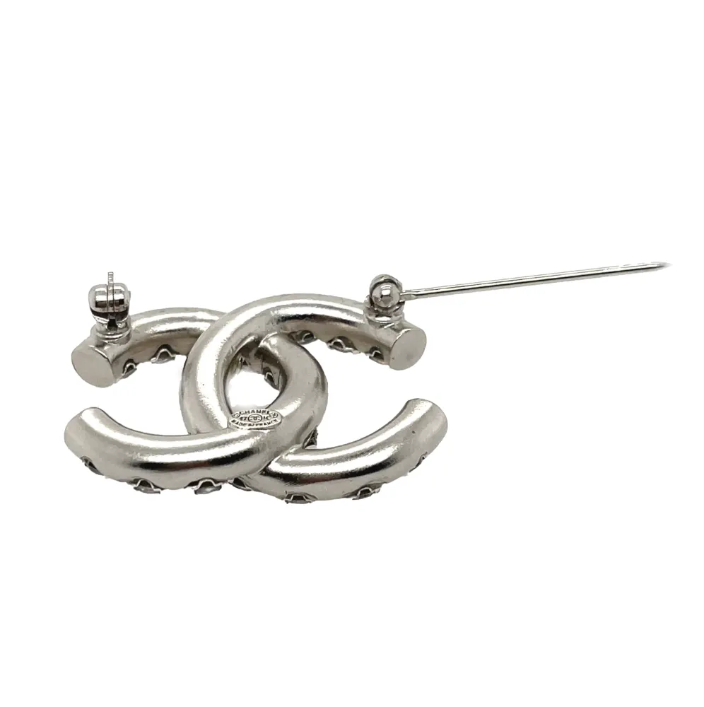 CHANEL - Pristine - 17K Iridescent Crystals - CC Silver Brooch Pin