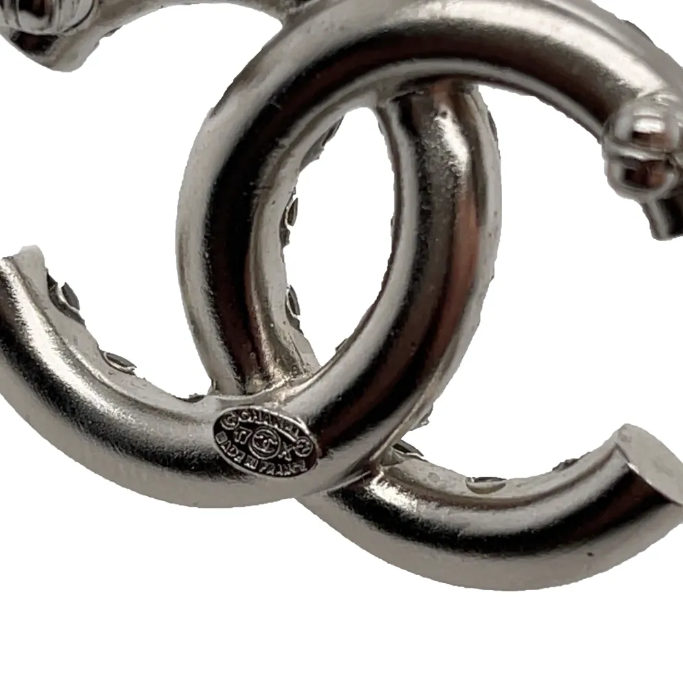 CHANEL - Pristine - 17K Iridescent Crystals - CC Silver Brooch Pin