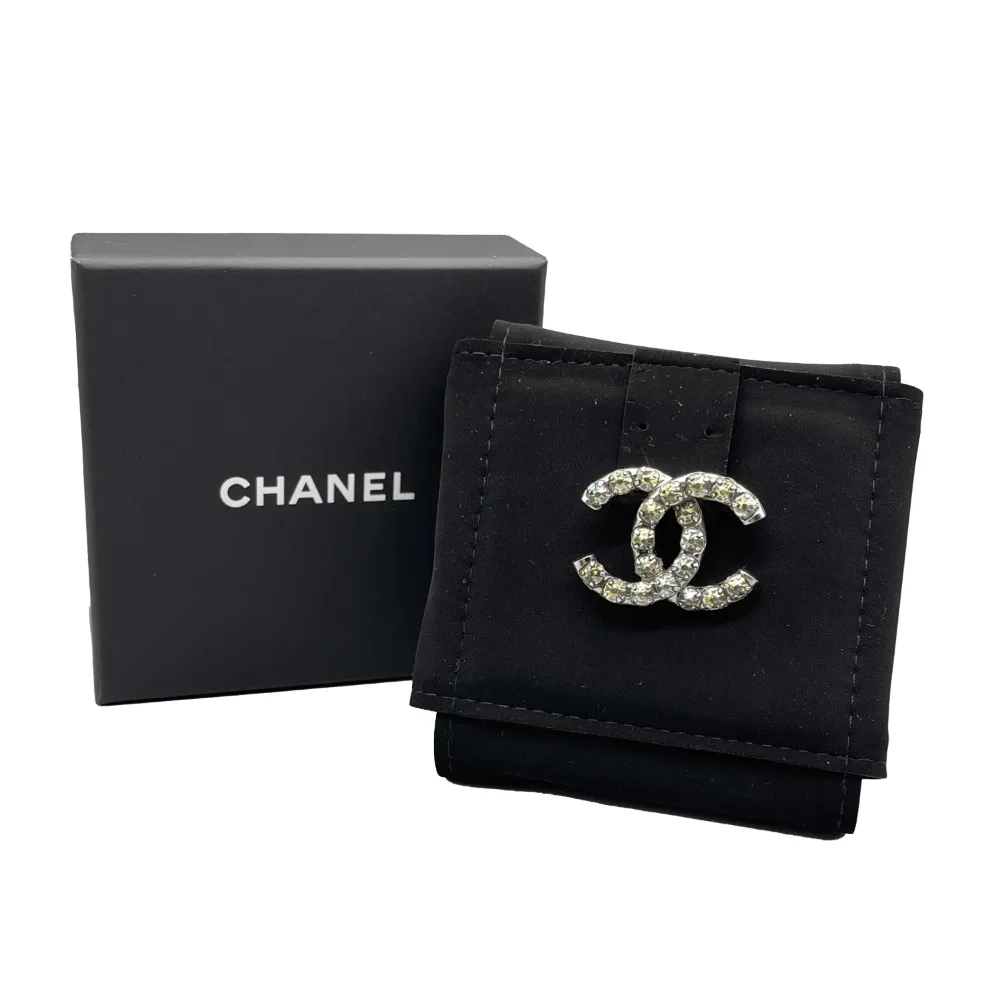 CHANEL - Pristine - 17K Iridescent Crystals - CC Silver Brooch Pin