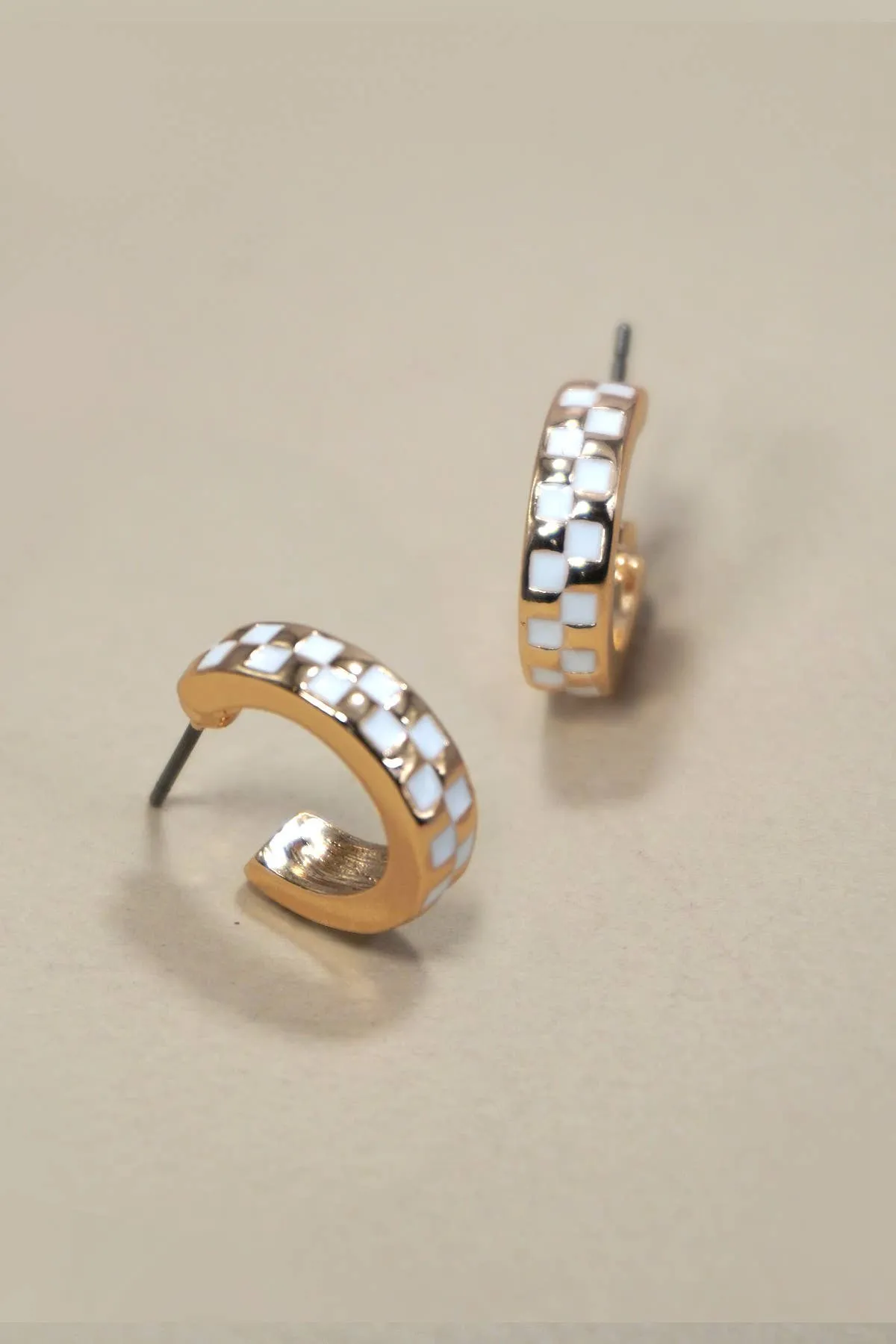 CHECKER HUGGIE EARRINGS
