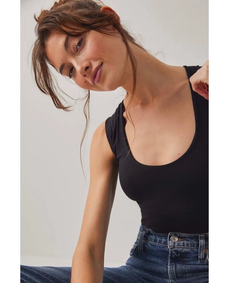 Clean Lines Muscle Cami Black
