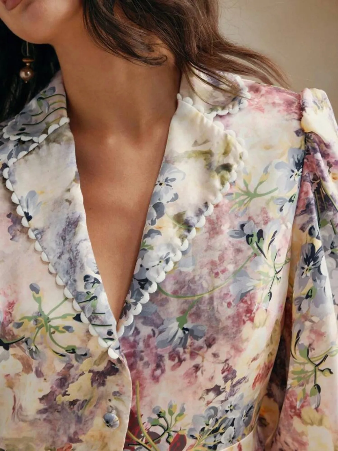 CM-DS404840 Women Trendy Bohemian Style V-Neck Long Sleeve All-Over Floral Print Lantern Sleeve Dress