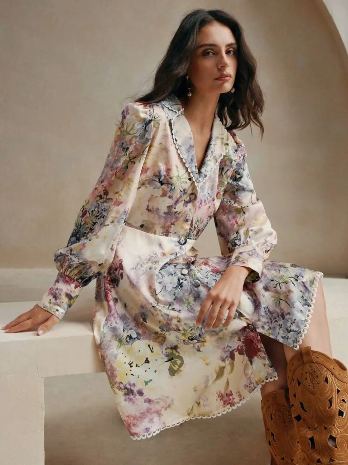 CM-DS404840 Women Trendy Bohemian Style V-Neck Long Sleeve All-Over Floral Print Lantern Sleeve Dress