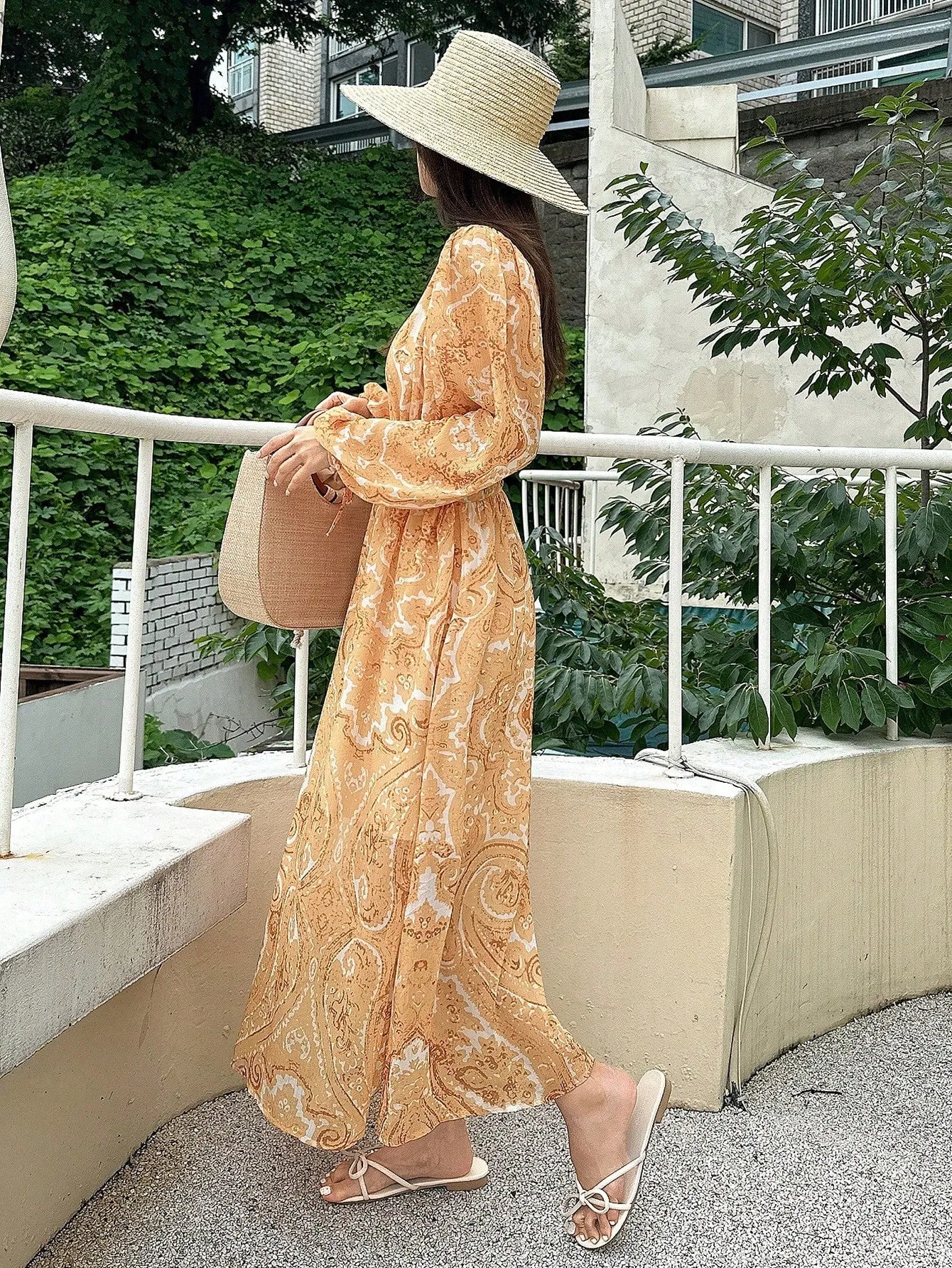 CM-DS810814 Women Trendy Bohemian Style Paisley Print Lantern Sleeve Dress - Yellow