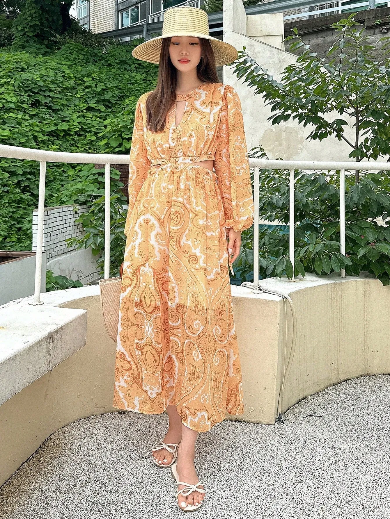 CM-DS810814 Women Trendy Bohemian Style Paisley Print Lantern Sleeve Dress - Yellow
