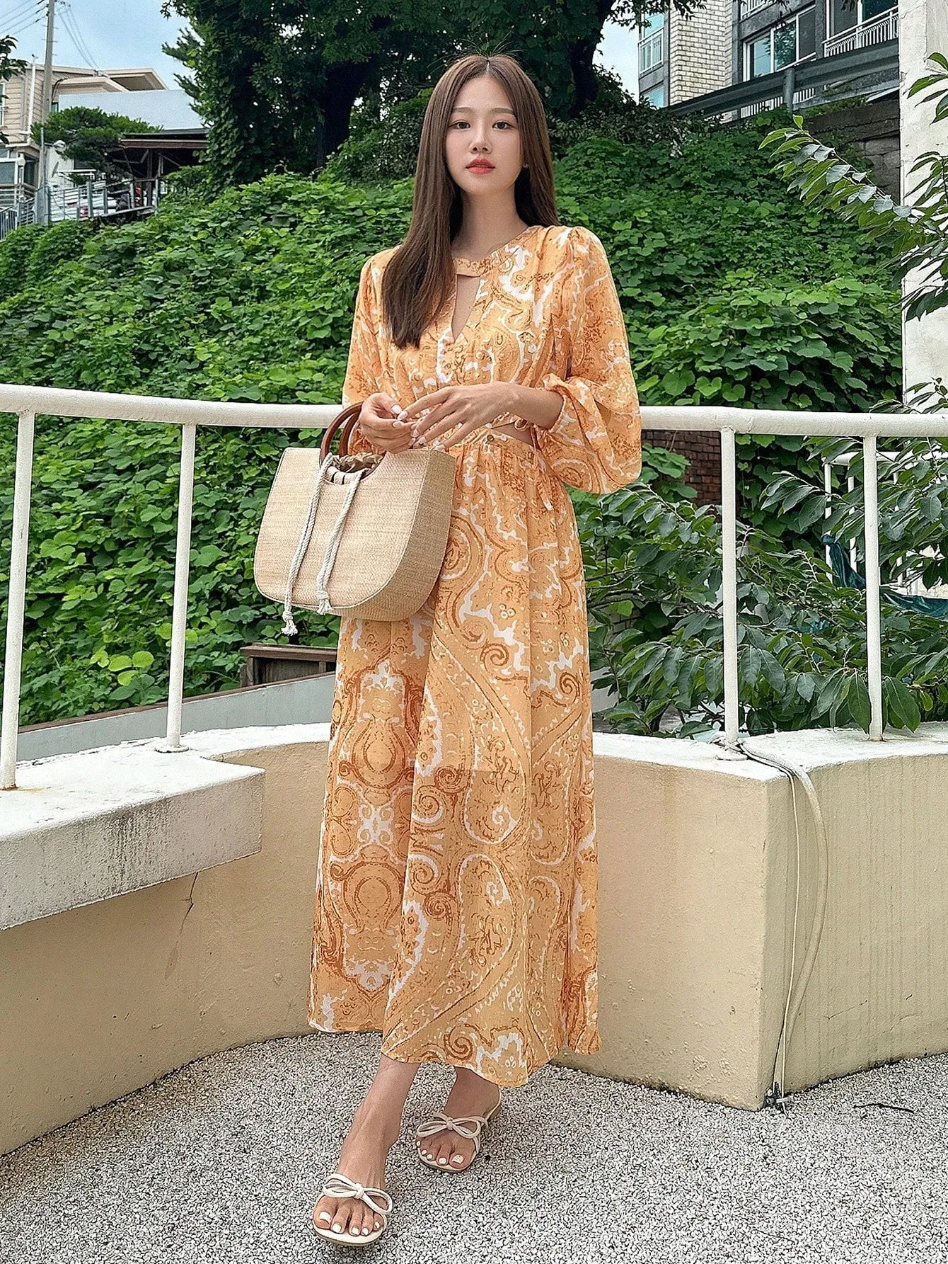 CM-DS810814 Women Trendy Bohemian Style Paisley Print Lantern Sleeve Dress - Yellow
