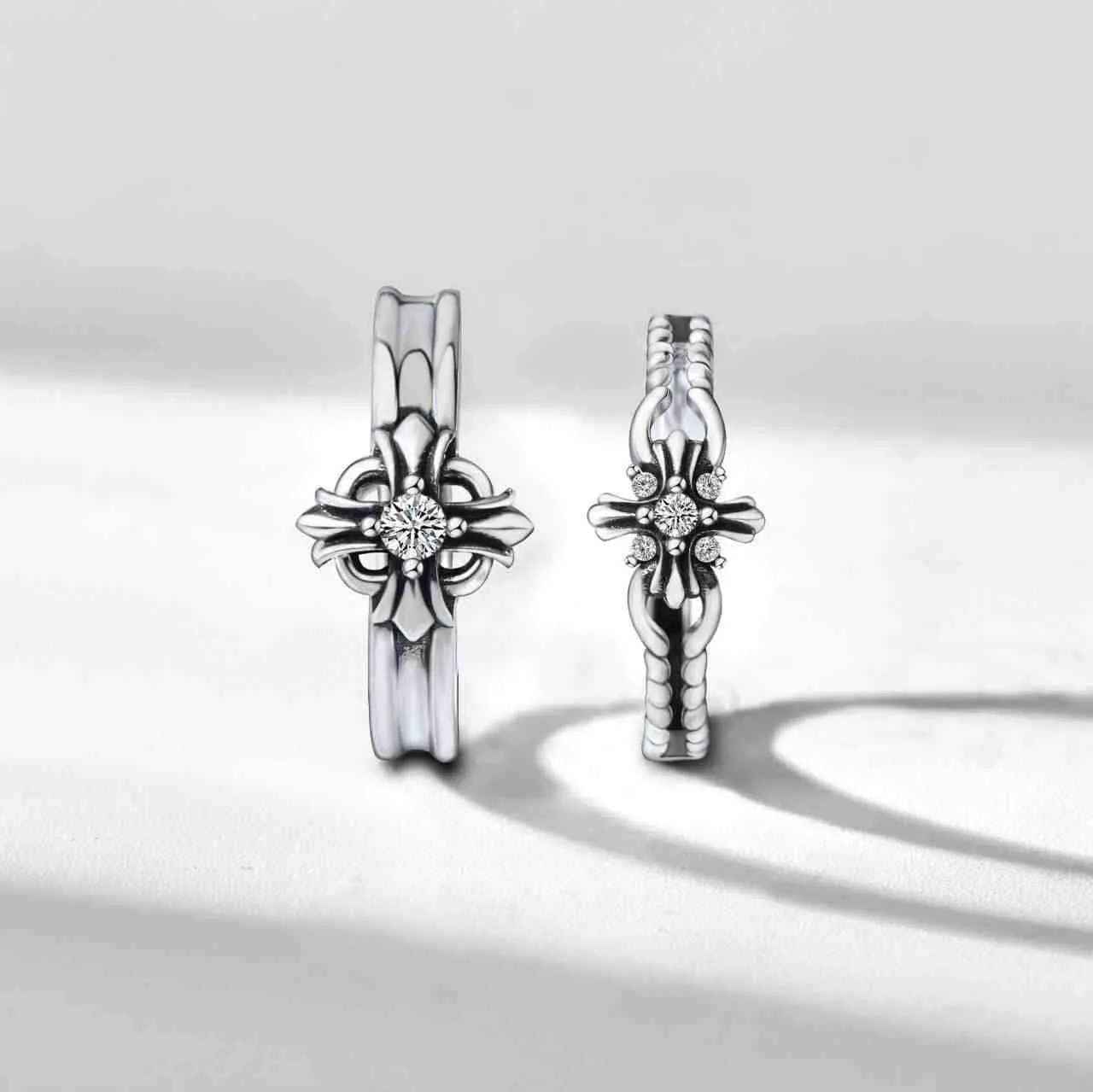 Cross Couple Rings Set