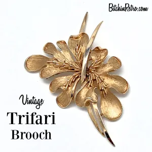 Crown Trifari Vintage Floral Leaf Brooch