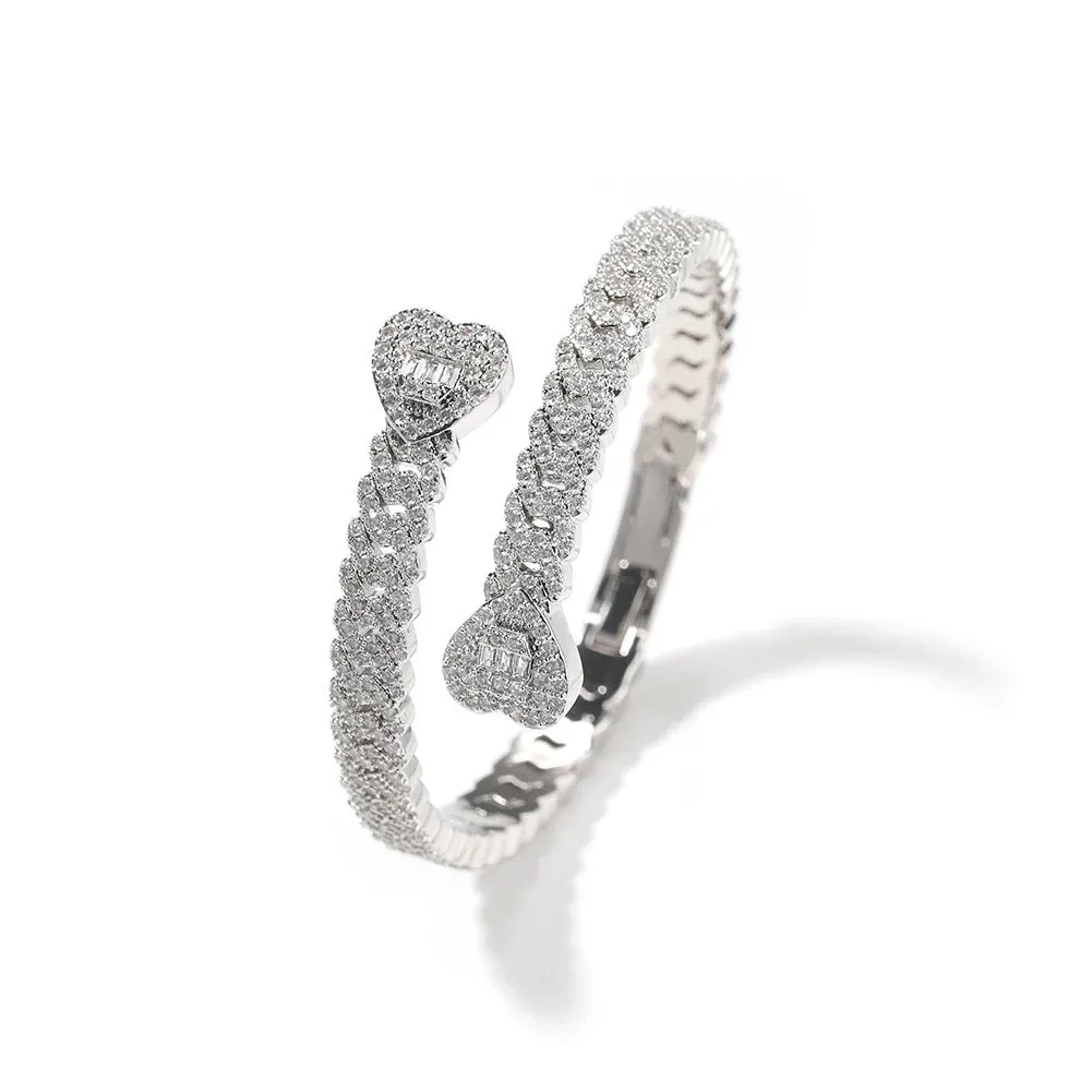 CUBAN HEART BANGLE