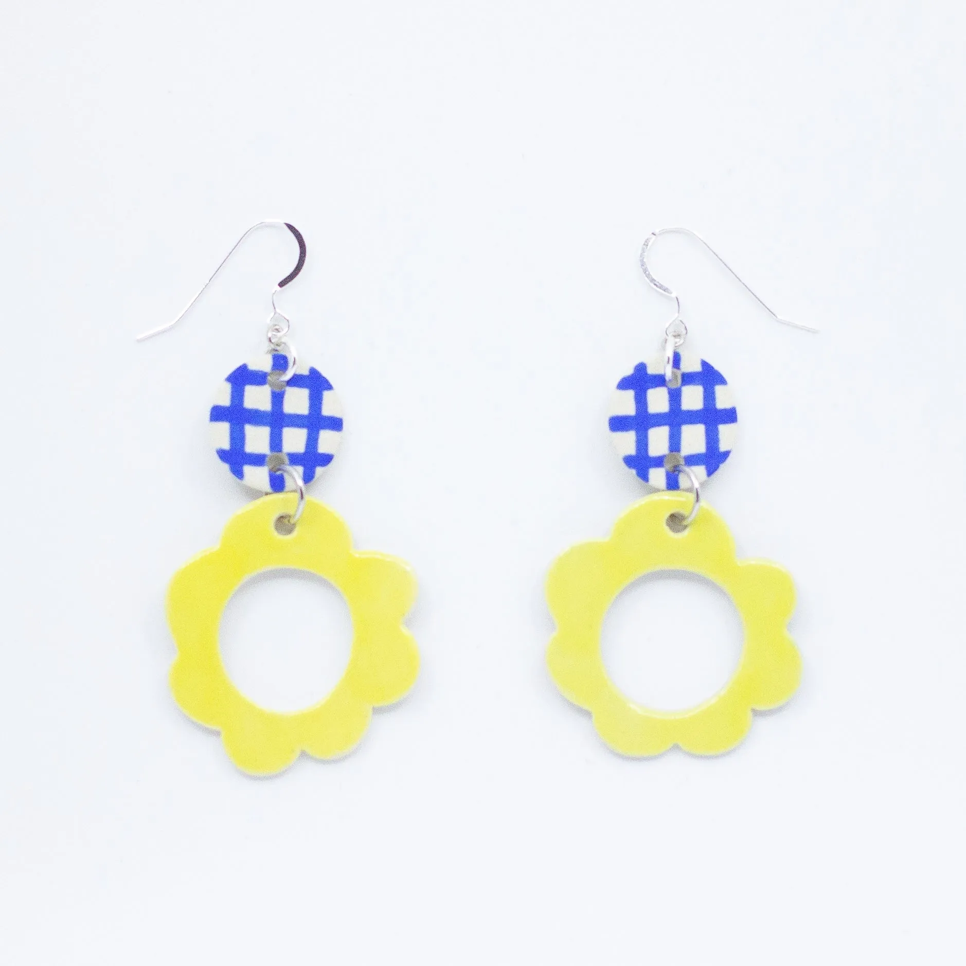 CUSTARD EARRINGS